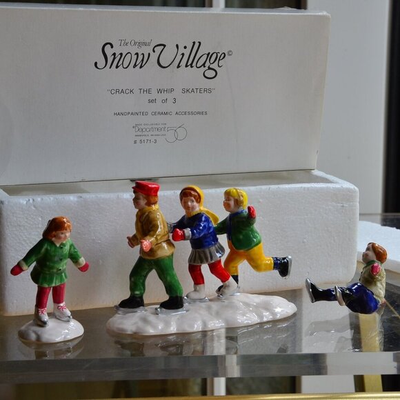 Dept 56 Department 56 Crack The Whip Skaters (set of 3)The Original Snow Village - Picture 1 of 9